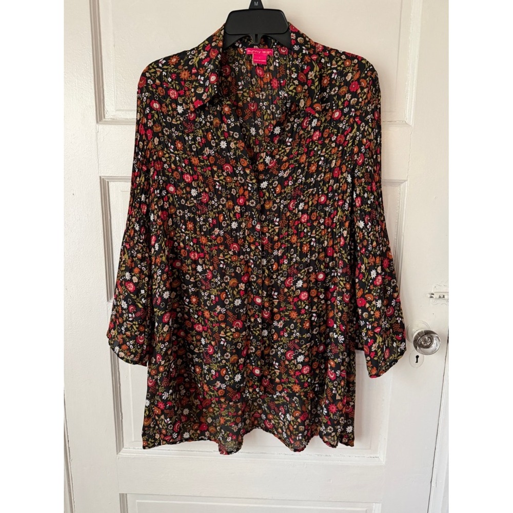 Sunny Leigh Colorful Floral Pleated Peasant Top Button Down Slit Flutter Sleeve - Picture 13 of 13